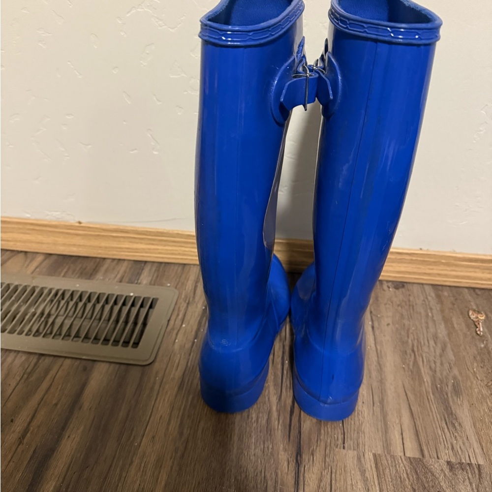 Hunter Navy and Silver Boots - Picture 2 of 4